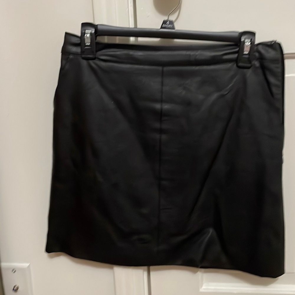 TOPSHOP black faux leather mini skirt